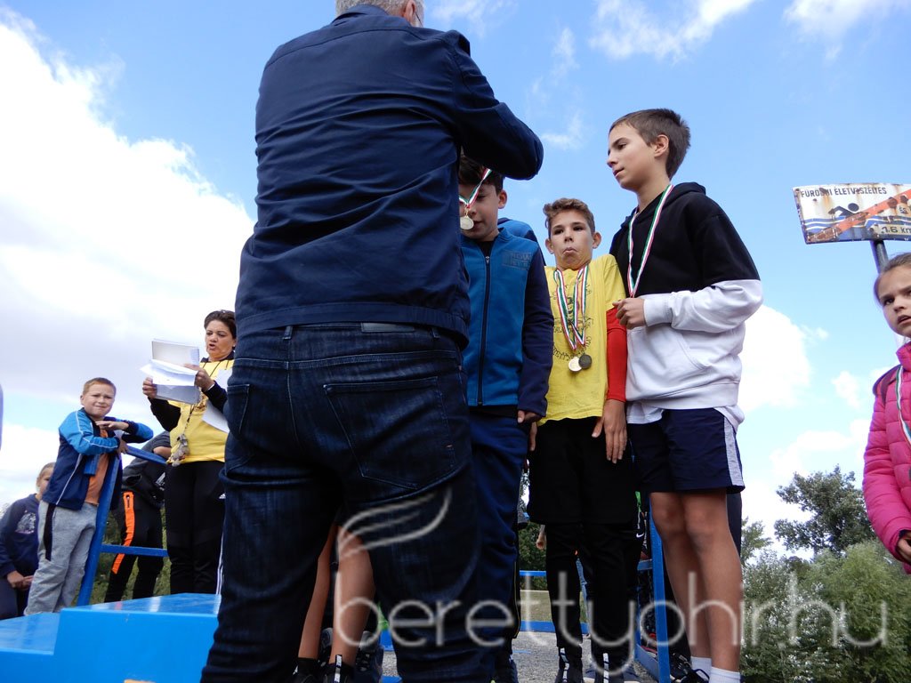 Mezei futóbajnokság Berettyóújfaluban 121